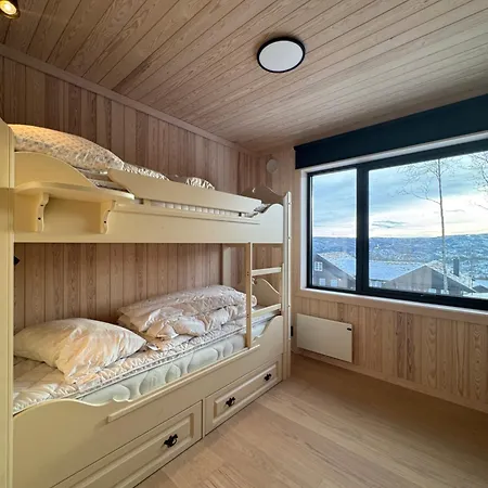 Exclusive With Stunning Views In Сasa de vacaciones
